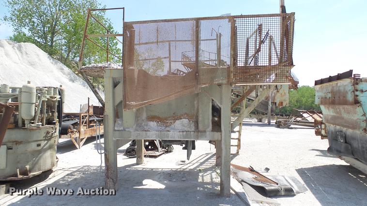 image for item DD7466 El-jay 54 roller cone crusher