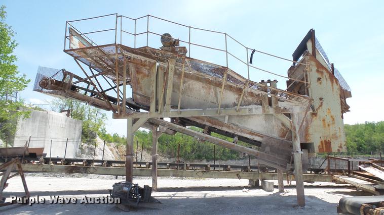 image for item DD7467 Hewitt-Robins V-16 shaker screen