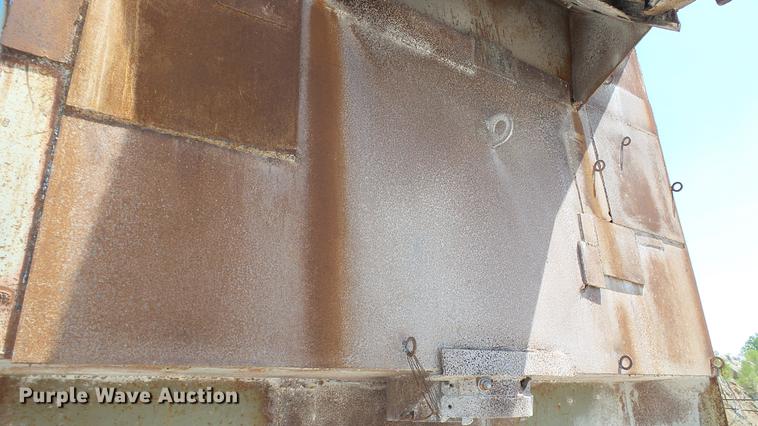 image for item DD7467 Hewitt-Robins V-16 shaker screen