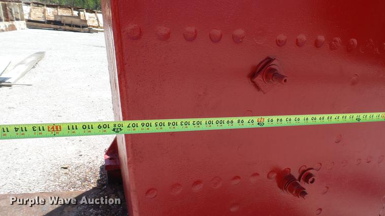 image for item DD7468 Pioneer Engineering 3042 jaw crusher