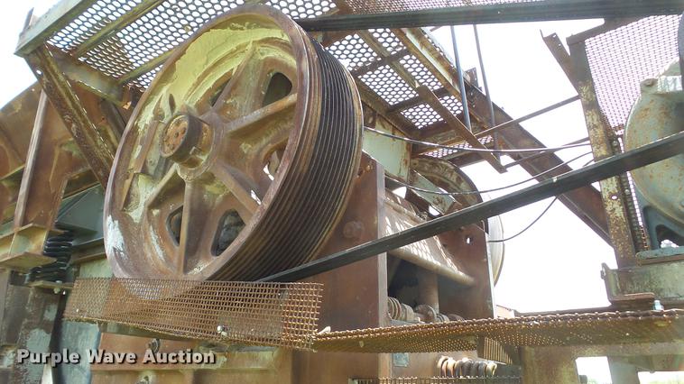 image for item DD7471 Cedarapids 25X40 jaw crusher