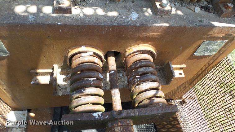 image for item DD7471 Cedarapids 25X40 jaw crusher