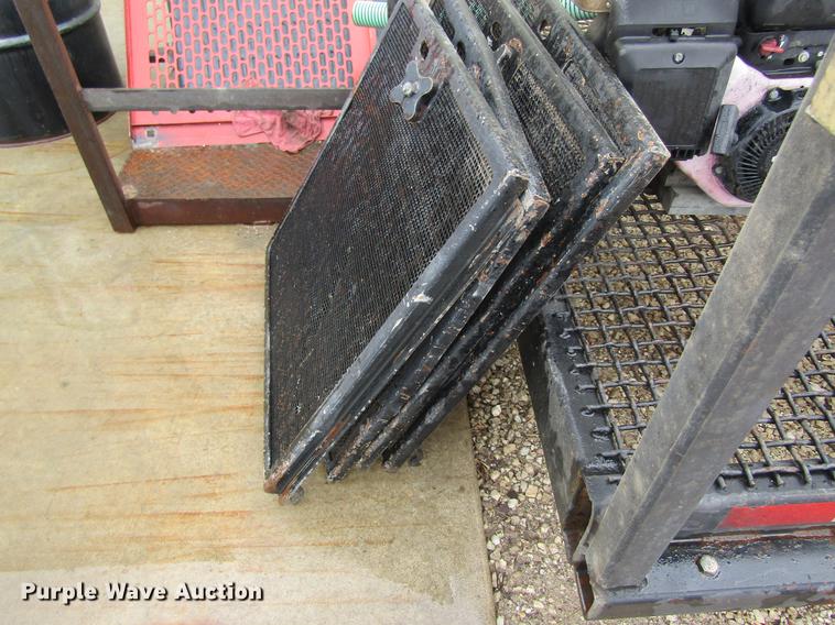 image for item DD8421 2007 Hydro Ax 421E mulcher