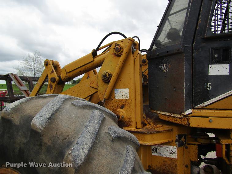 image for item DD8421 2007 Hydro Ax 421E mulcher