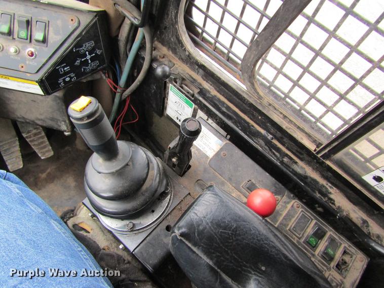 image for item DD8421 2007 Hydro Ax 421E mulcher