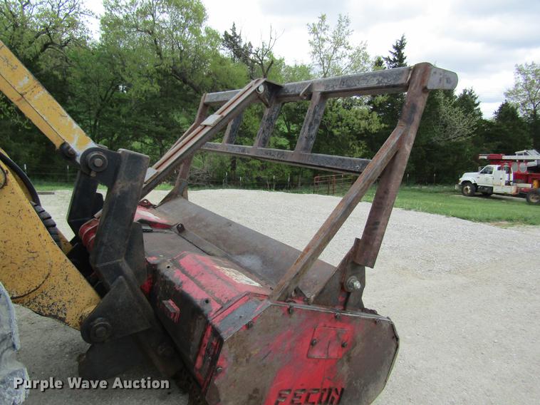 image for item DD8422 Fecon Bull Hog forestry mulcher