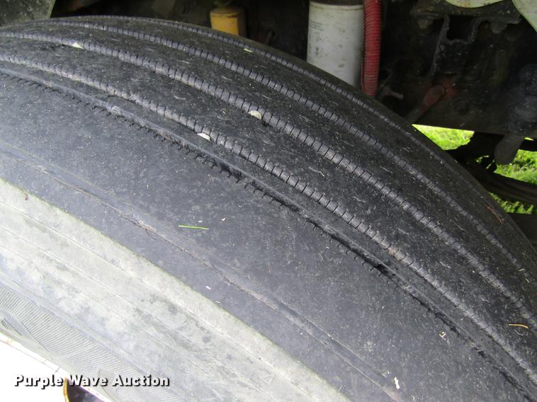 image for item DD8435 2007 Freightliner M2 106 bucket truck