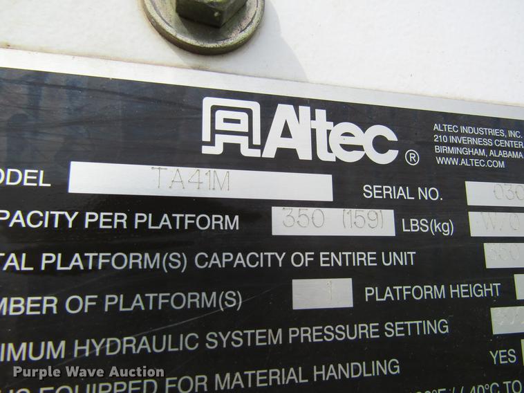 image for item DD8435 2007 Freightliner M2 106 bucket truck