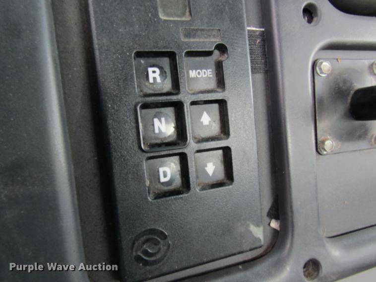 image for item DD8435 2007 Freightliner M2 106 bucket truck