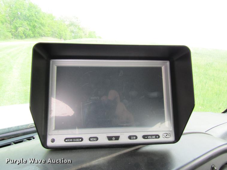 image for item DD8435 2007 Freightliner M2 106 bucket truck