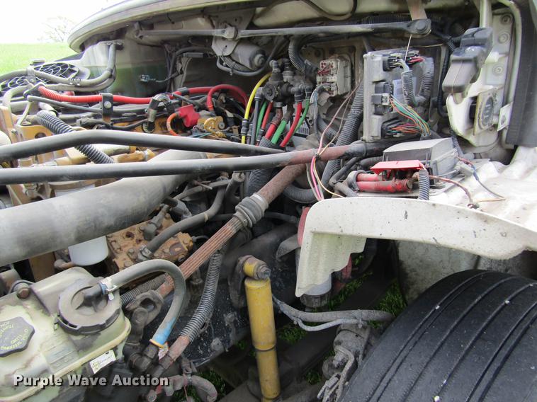 image for item DD8435 2007 Freightliner M2 106 bucket truck