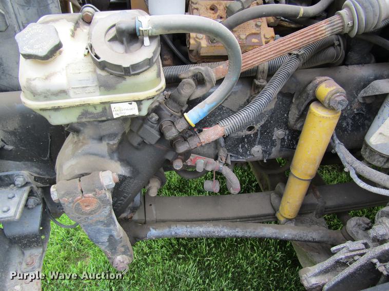 image for item DD8435 2007 Freightliner M2 106 bucket truck