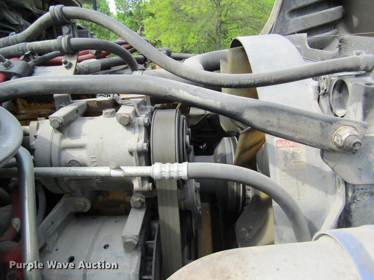 image for item DD8435 2007 Freightliner M2 106 bucket truck