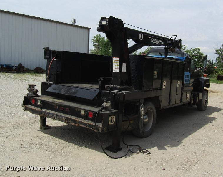 image for item DD8450 1996 GMC TopKick service truck with crane