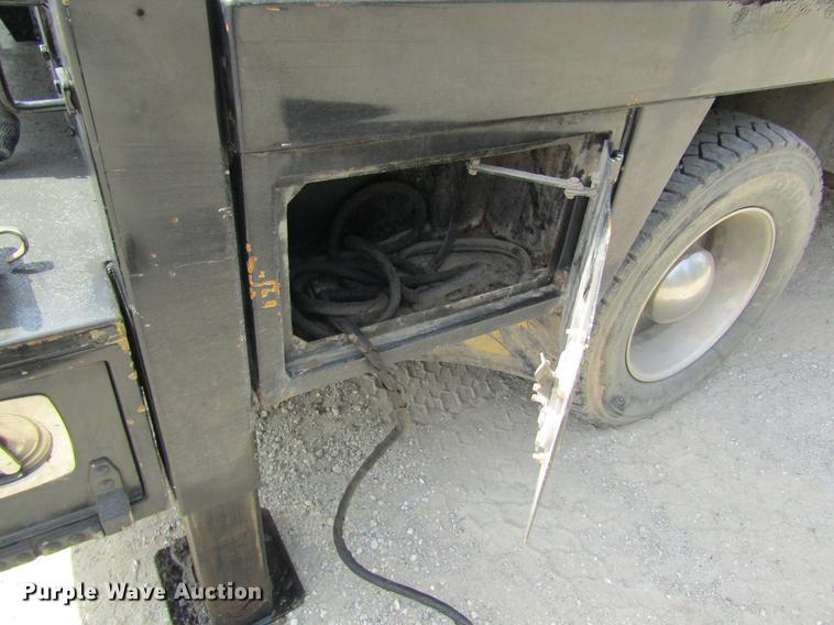 image for item DD8450 1996 GMC TopKick service truck with crane