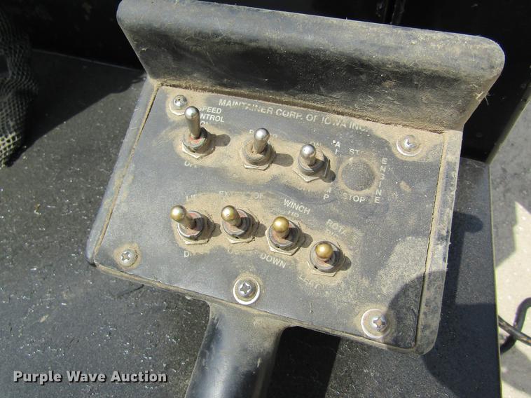 image for item DD8450 1996 GMC TopKick service truck with crane