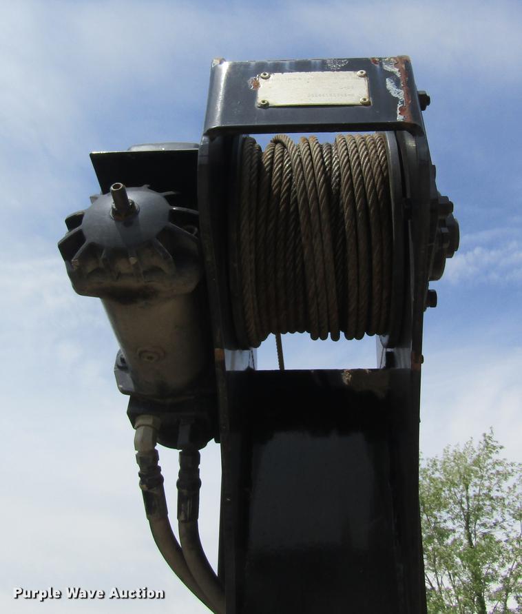 image for item DD8450 1996 GMC TopKick service truck with crane