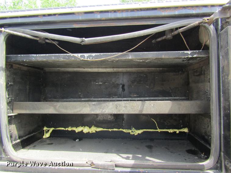 image for item DD8450 1996 GMC TopKick service truck with crane