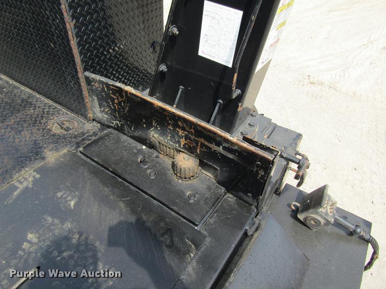 image for item DD8450 1996 GMC TopKick service truck with crane