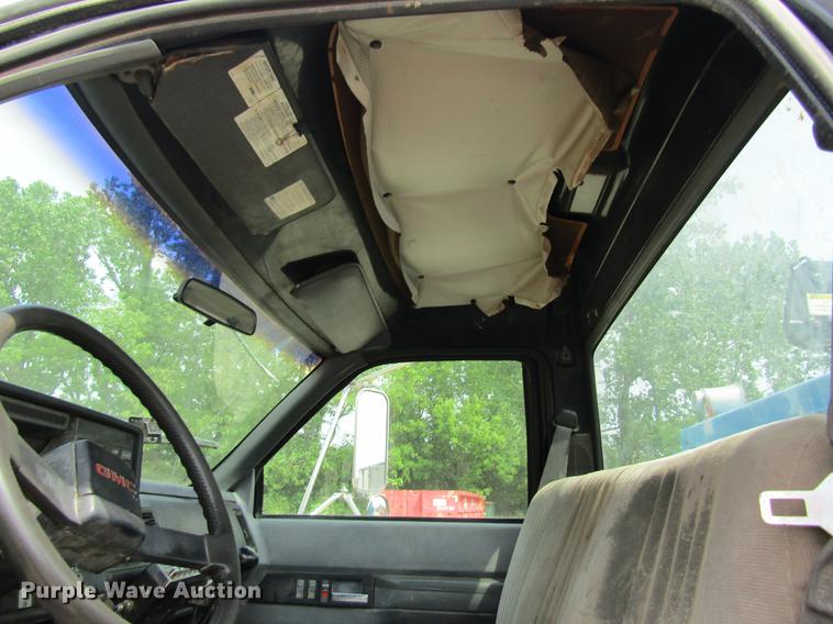 image for item DD8450 1996 GMC TopKick service truck with crane