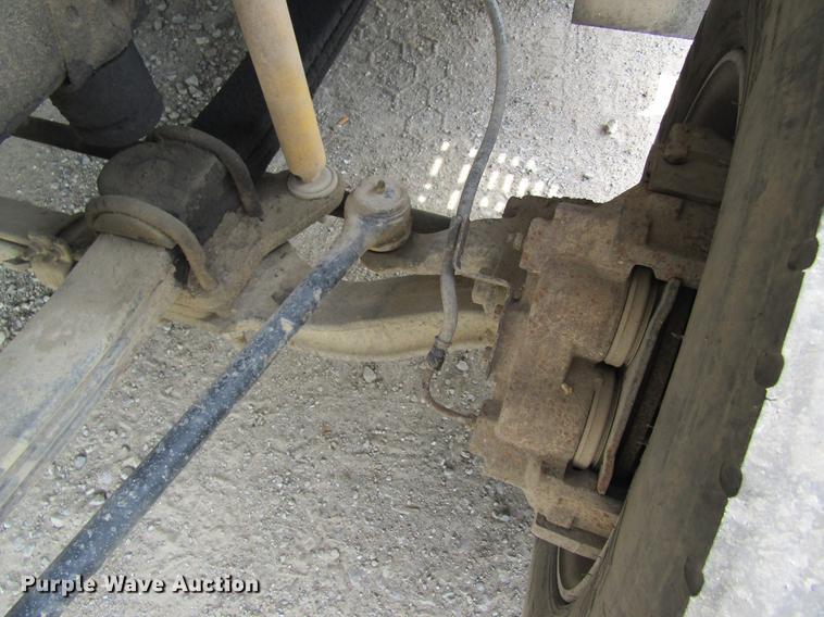 image for item DD8450 1996 GMC TopKick service truck with crane