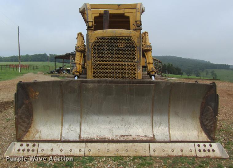 image for item DD8461 1971 Caterpillar D7F dozer