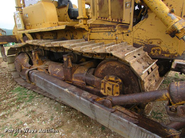 image for item DD8461 1971 Caterpillar D7F dozer