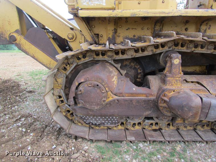 image for item DD8461 1971 Caterpillar D7F dozer