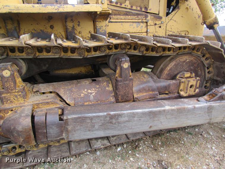 image for item DD8461 1971 Caterpillar D7F dozer