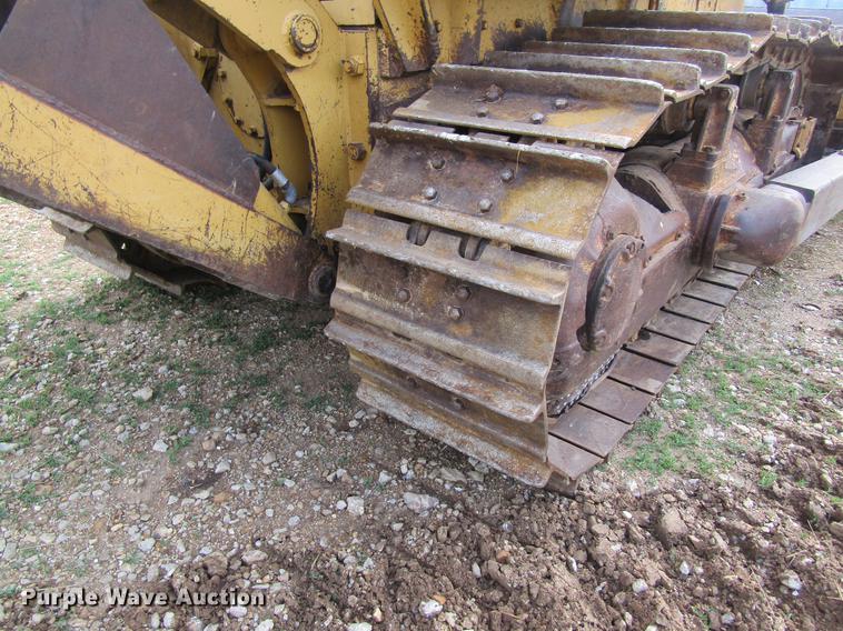 image for item DD8461 1971 Caterpillar D7F dozer
