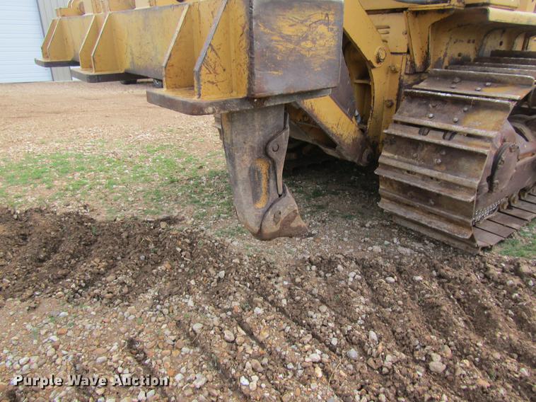 image for item DD8461 1971 Caterpillar D7F dozer