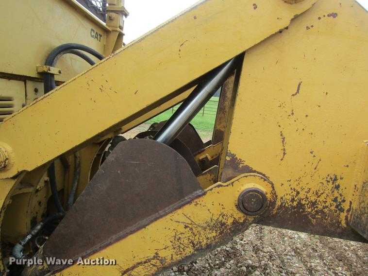 image for item DD8461 1971 Caterpillar D7F dozer