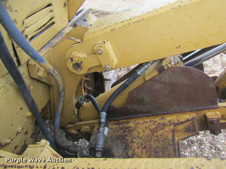 image for item DD8461 1971 Caterpillar D7F dozer