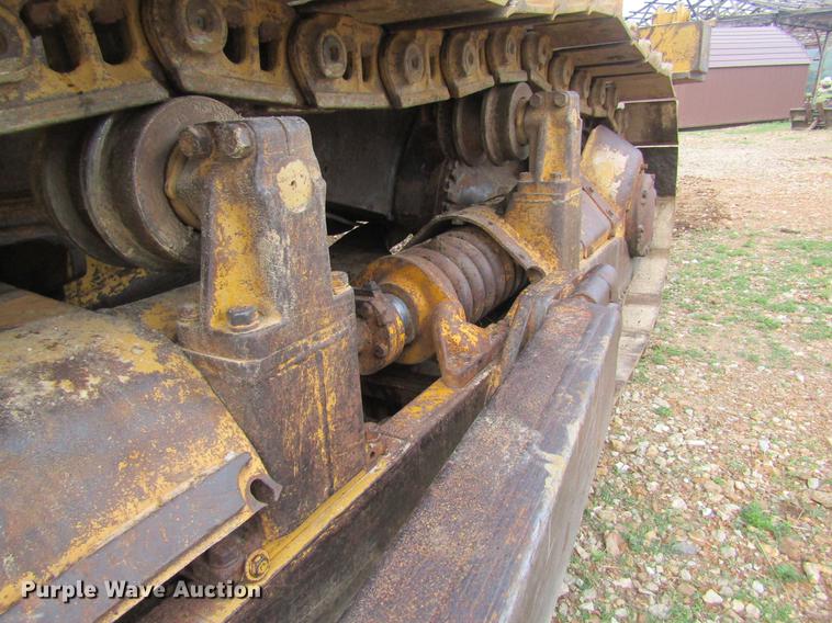 image for item DD8461 1971 Caterpillar D7F dozer