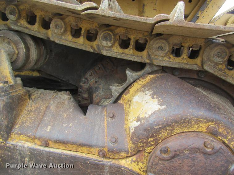 image for item DD8461 1971 Caterpillar D7F dozer