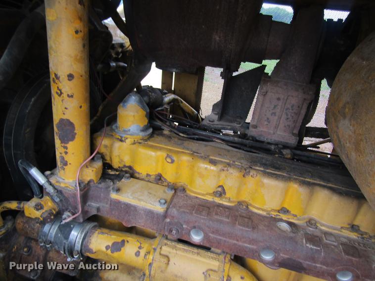 image for item DD8461 1971 Caterpillar D7F dozer