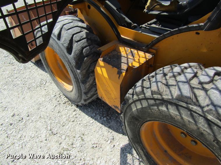 image for item DD8465 1999 JCB 185 skid steer
