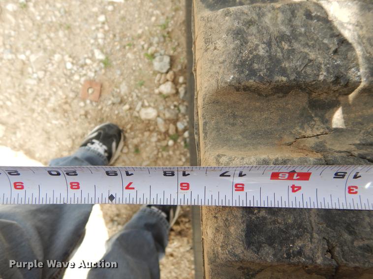 image for item DE1722 2012 Caterpillar 289C2 skid steer