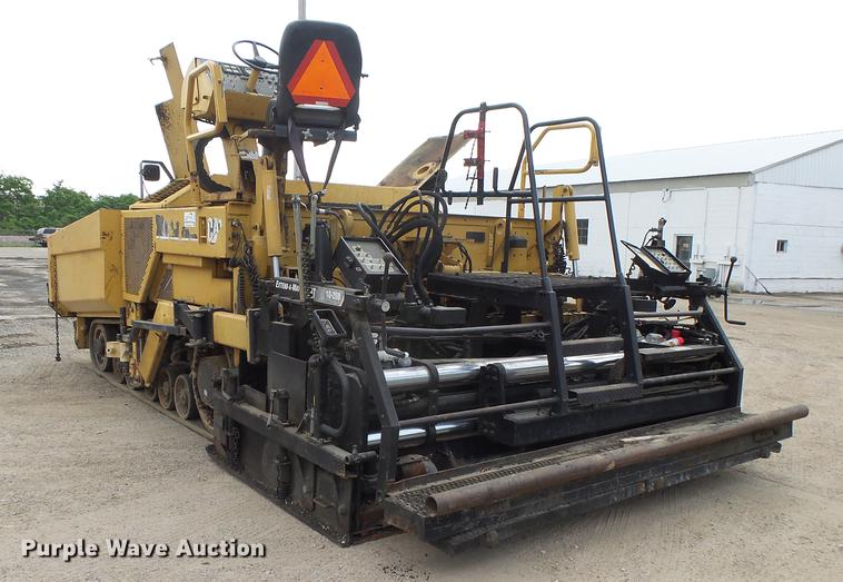 image for item DE3653 2003 Caterpillar AP1055B paver