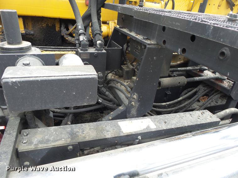 image for item DE3653 2003 Caterpillar AP1055B paver