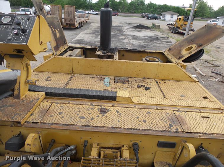 image for item DE3653 2003 Caterpillar AP1055B paver