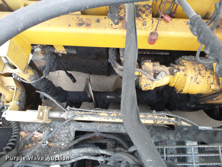 image for item DE3653 2003 Caterpillar AP1055B paver