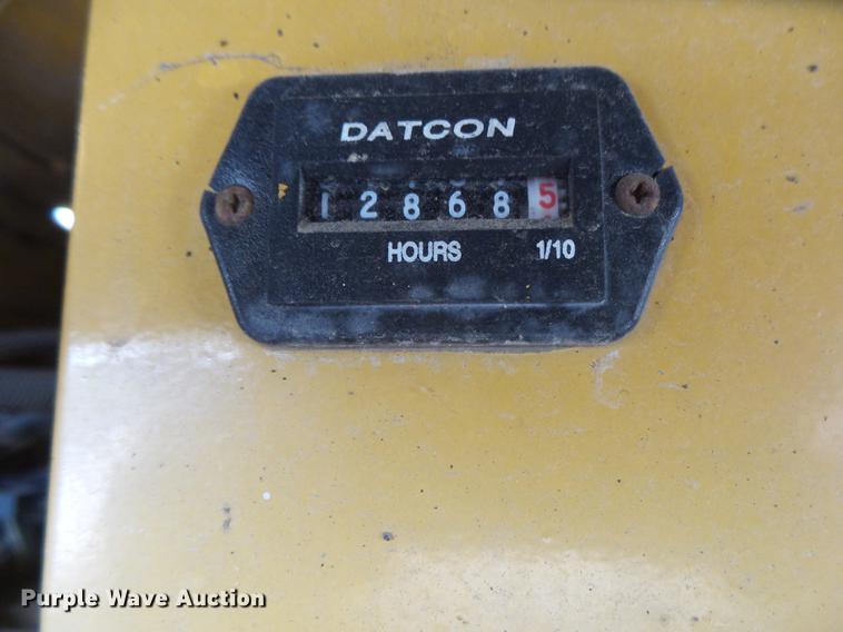 image for item DE3653 2003 Caterpillar AP1055B paver