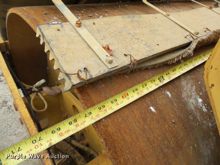 image for item DE3654 1998 Caterpillar CB534C double drum vibratory roller