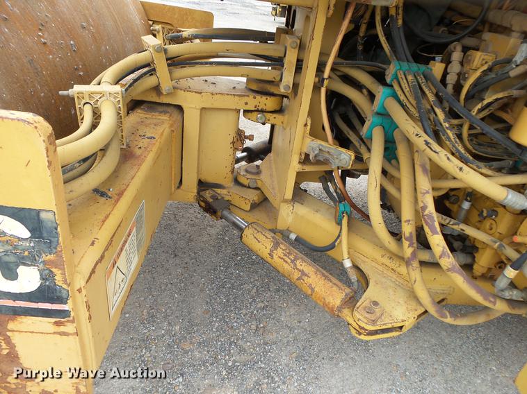 image for item DE3654 1998 Caterpillar CB534C double drum vibratory roller