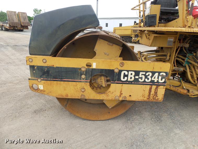 image for item DE3654 1998 Caterpillar CB534C double drum vibratory roller