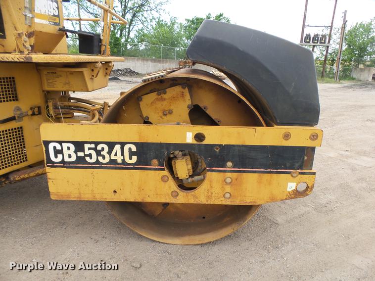 image for item DE3654 1998 Caterpillar CB534C double drum vibratory roller