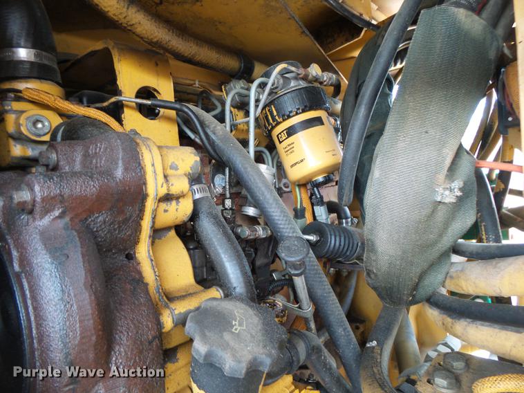 image for item DE3654 1998 Caterpillar CB534C double drum vibratory roller