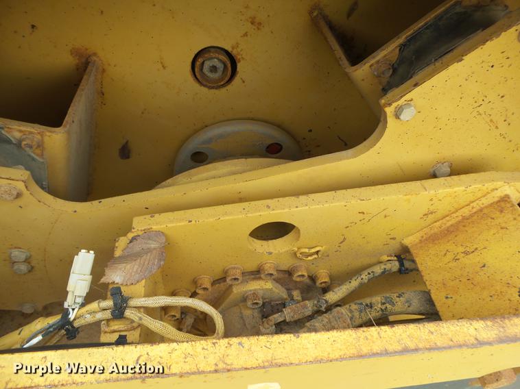 image for item DE3654 1998 Caterpillar CB534C double drum vibratory roller