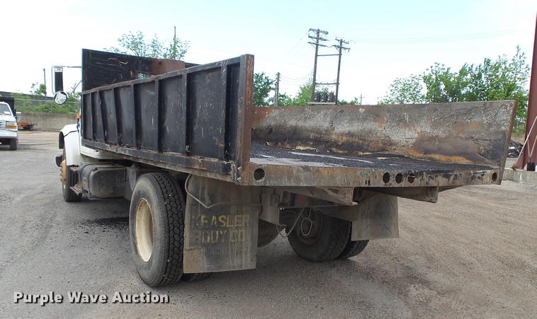image for item DE3656 1993 International 4900 dump truck